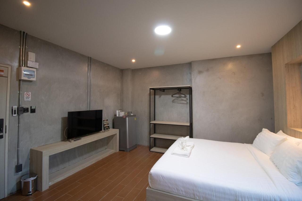 Rabbit Hotel Phimai Buitenkant foto