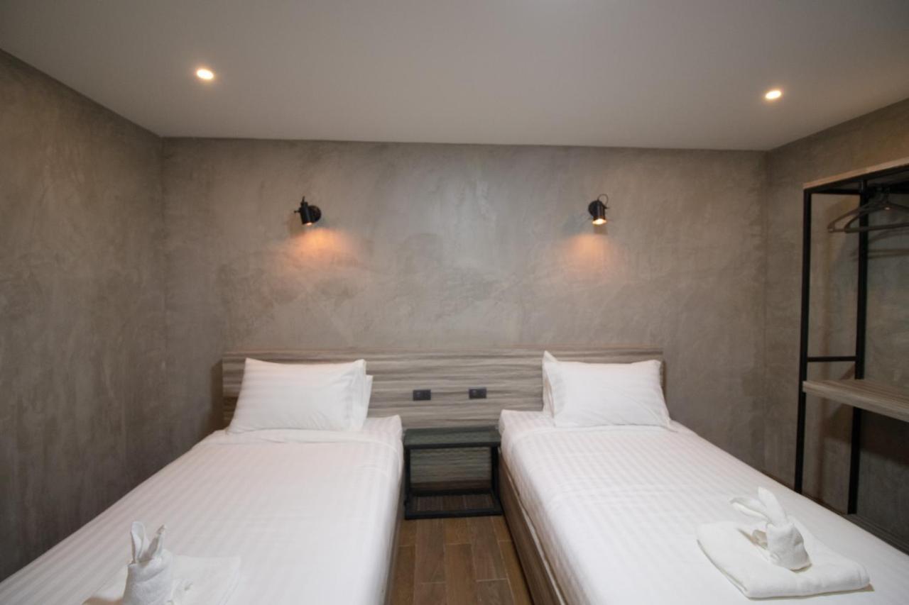Rabbit Hotel Phimai Buitenkant foto
