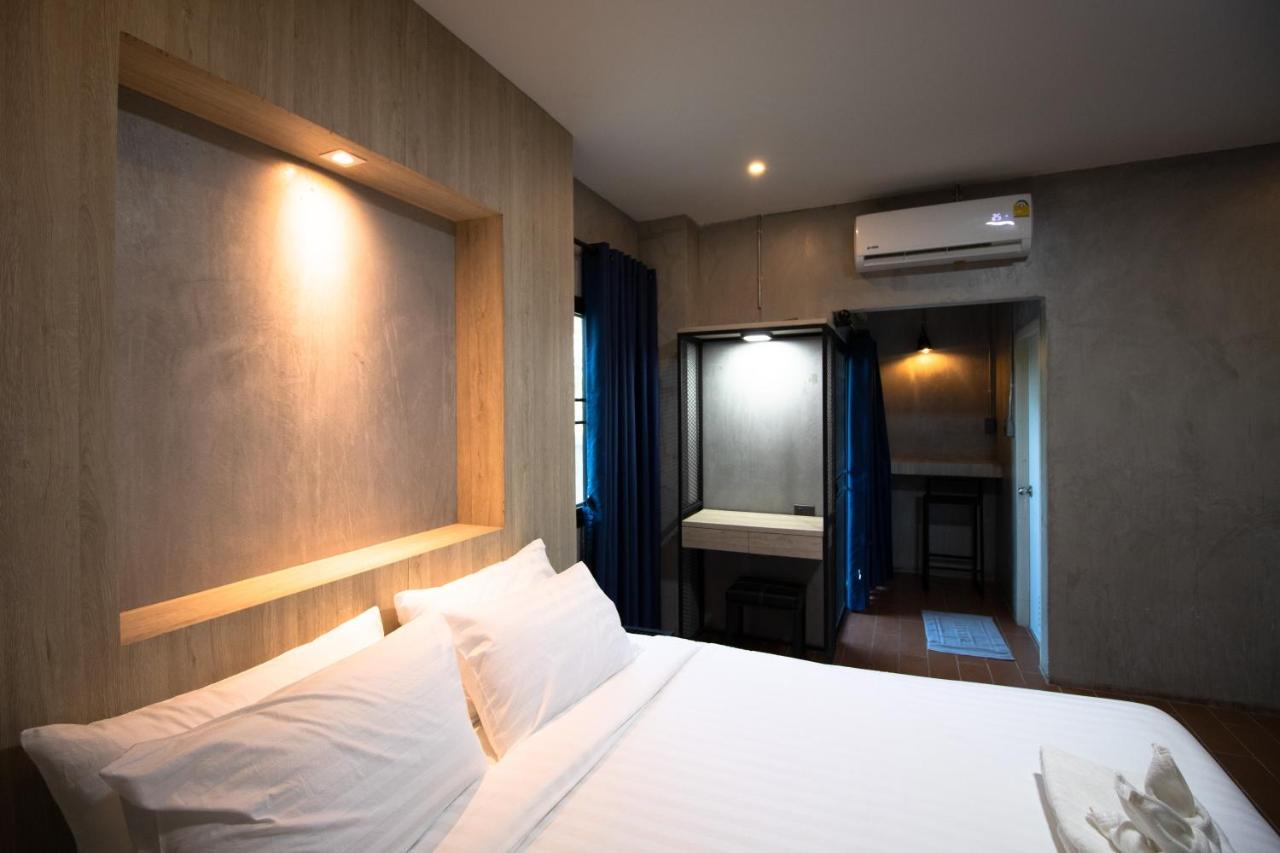 Rabbit Hotel Phimai Buitenkant foto