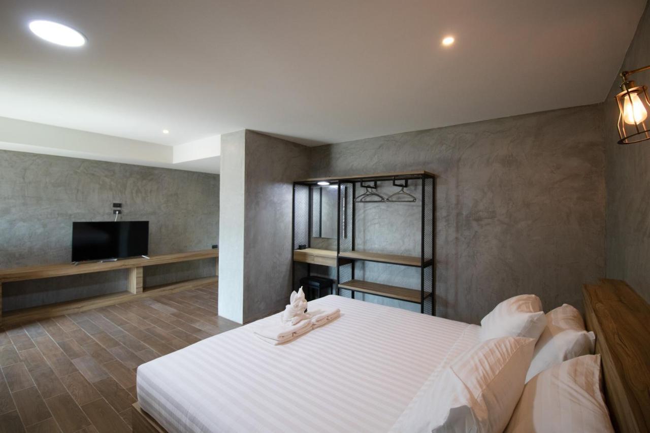 Rabbit Hotel Phimai Buitenkant foto