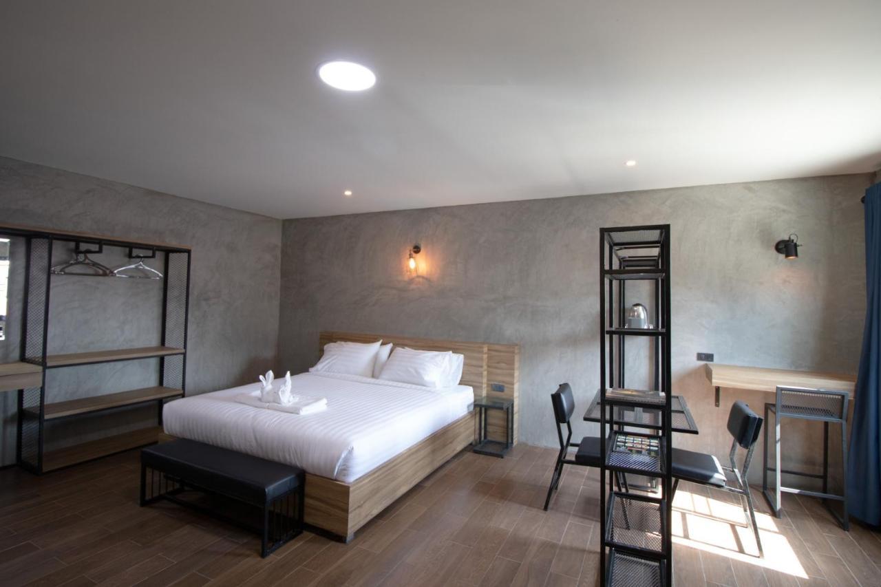 Rabbit Hotel Phimai Buitenkant foto